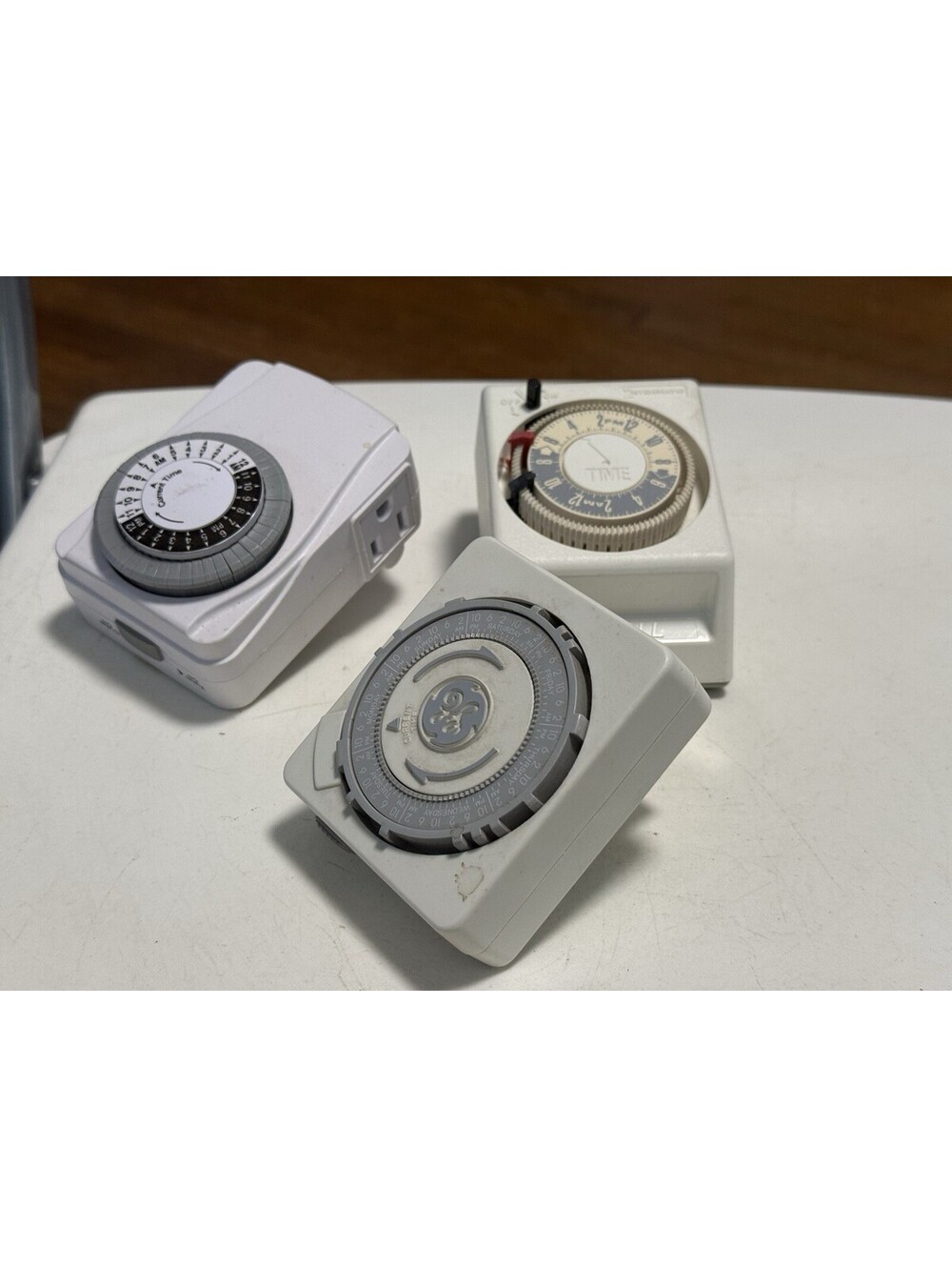 GE  7 - DAY TIMER  Lot Of 3 , Diferent Brands